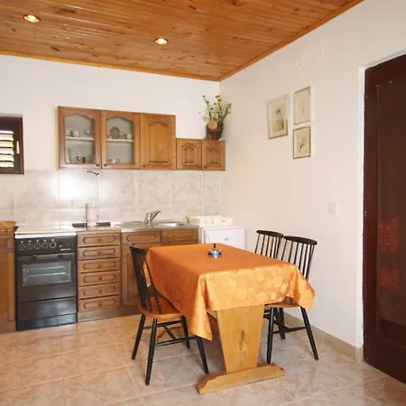 Apartmán By The Sea Stomorska, Solta - 5164 Stomorska
